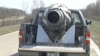 Illustration for article titled Home-Built 2700 HP Jet-Truck Is The Coolest Truck Ever!